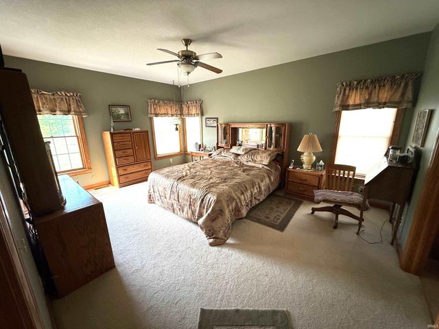 4239 S Kinsey Road, Warsaw, IN 46580