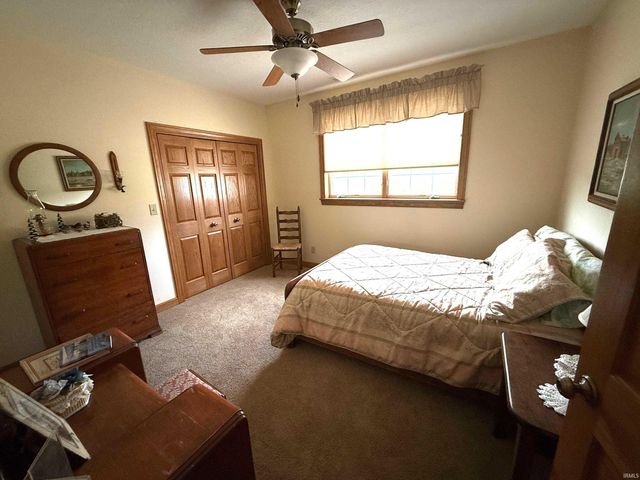 4239 S Kinsey Road, Warsaw, IN 46580