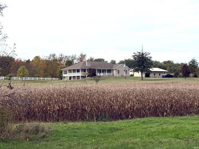4239 S Kinsey Road, Warsaw, IN 46580