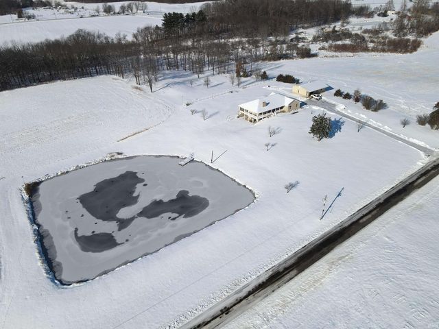 4239 S Kinsey Road, Warsaw, IN 46580