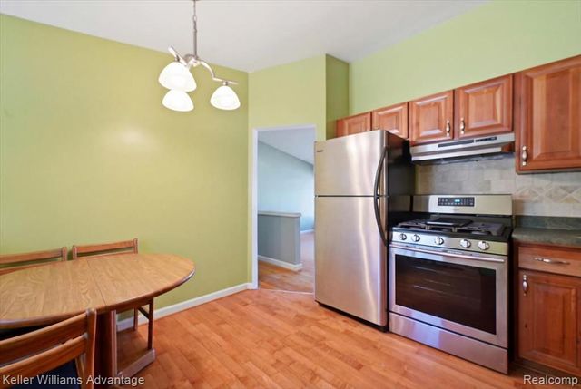 52433 Ihla Street, Utica, MI 48316