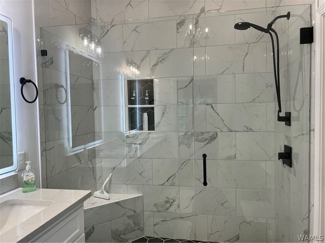 16531 Binion Creek, Northport, AL 35475