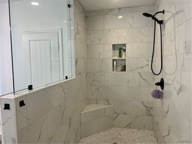 16531 Binion Creek, Northport, AL 35475