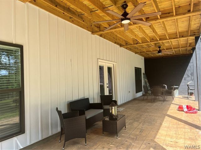 16531 Binion Creek, Northport, AL 35475
