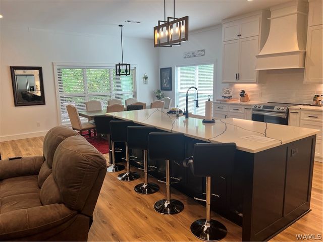 16531 Binion Creek, Northport, AL 35475