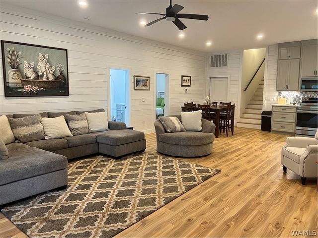 16531 Binion Creek, Northport, AL 35475