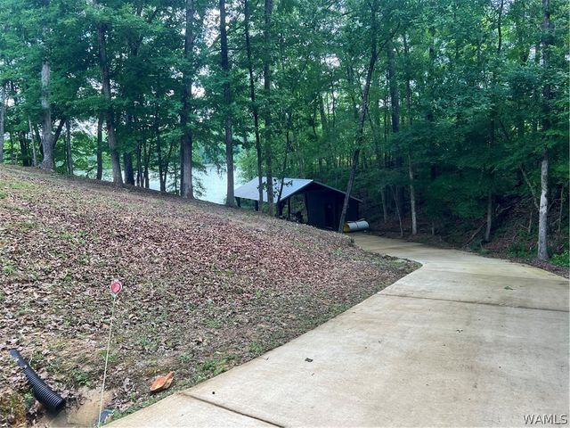 16531 Binion Creek, Northport, AL 35475