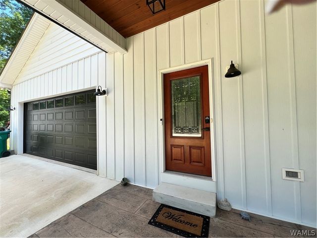 16531 Binion Creek, Northport, AL 35475