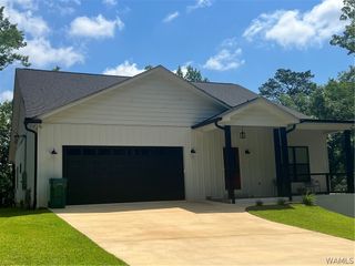 16531 Binion Creek, Northport, AL 35475