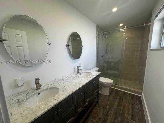 770 NE 128th St 303, North Miami, FL 33161