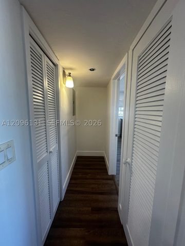 770 NE 128th St 303, North Miami, FL 33161