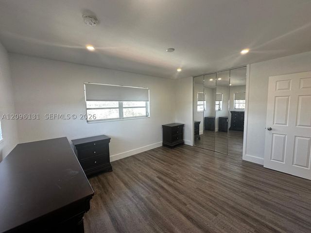 770 NE 128th St 303, North Miami, FL 33161
