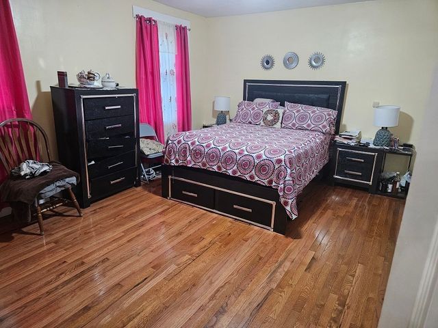 18 Union St, Taunton, MA 02780