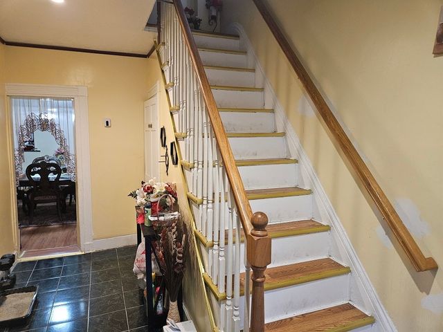 18 Union St, Taunton, MA 02780