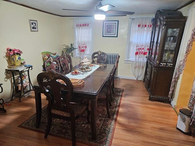 18 Union St, Taunton, MA 02780