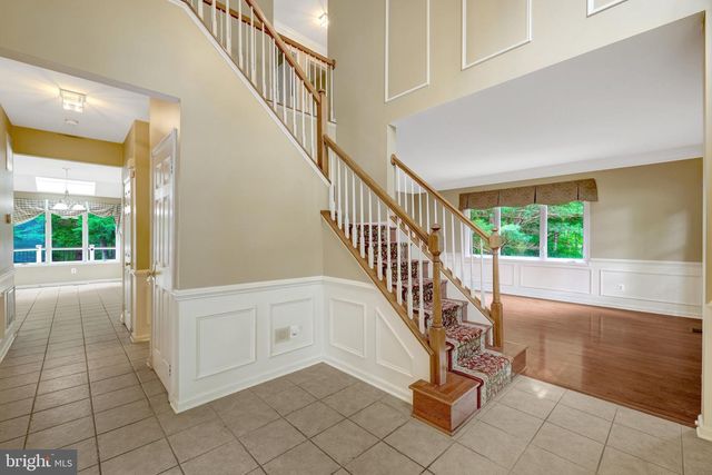 47165 TIMBERLAND PL, Sterling, VA 20165