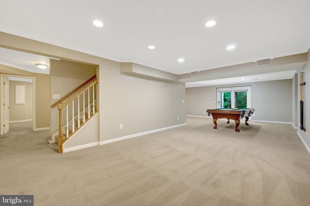 47165 TIMBERLAND PL, Sterling, VA 20165