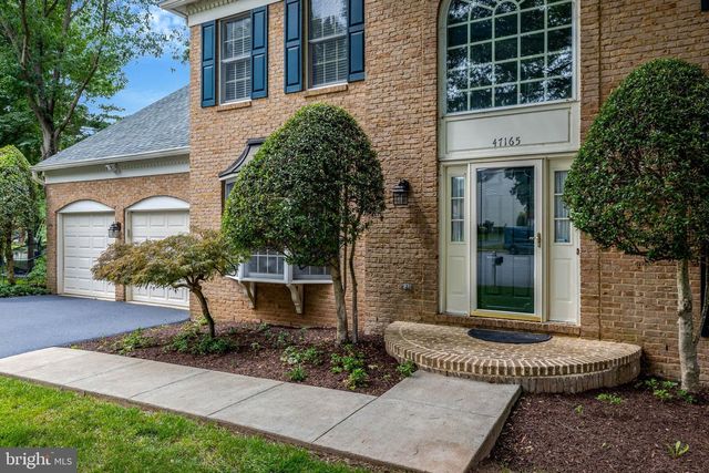 47165 TIMBERLAND PL, Sterling, VA 20165