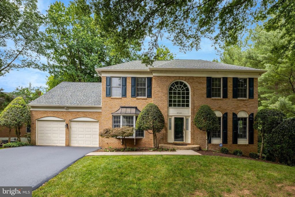 47165 TIMBERLAND PL, Sterling, VA 20165