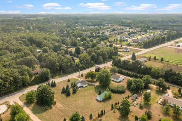 10681 Fillmore Street, Robinson Twp, MI 49464