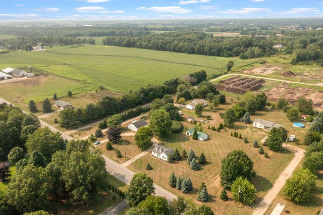 10681 Fillmore Street, Robinson Twp, MI 49464