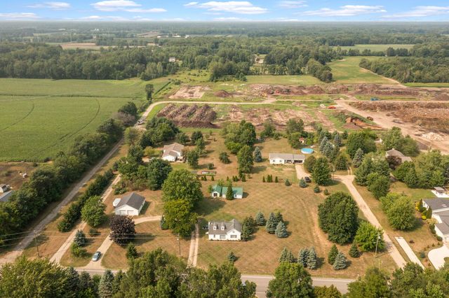 10681 Fillmore Street, Robinson Twp, MI 49464