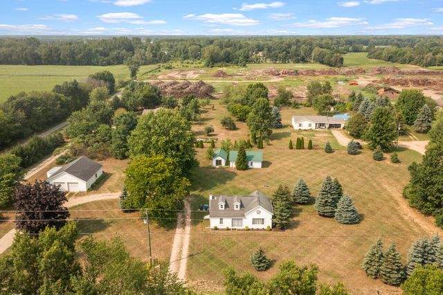 10681 Fillmore Street, Robinson Twp, MI 49464