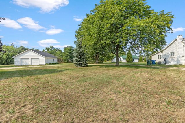 10681 Fillmore Street, Robinson Twp, MI 49464