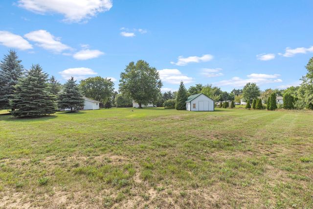 10681 Fillmore Street, Robinson Twp, MI 49464
