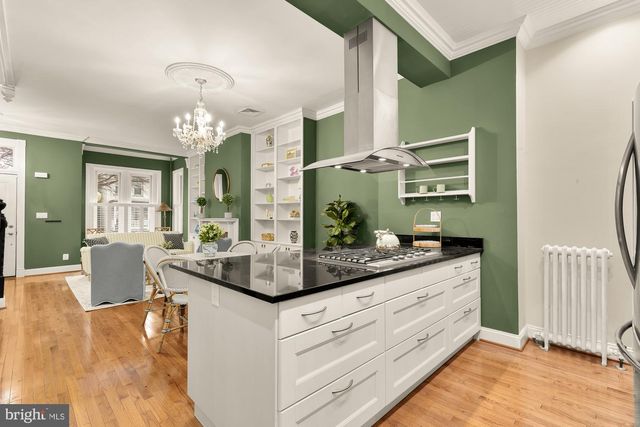 312 9TH ST NE, Washington, DC 20002