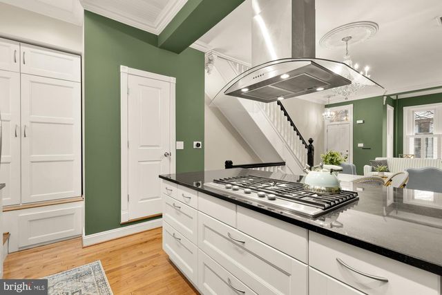 312 9TH ST NE, Washington, DC 20002