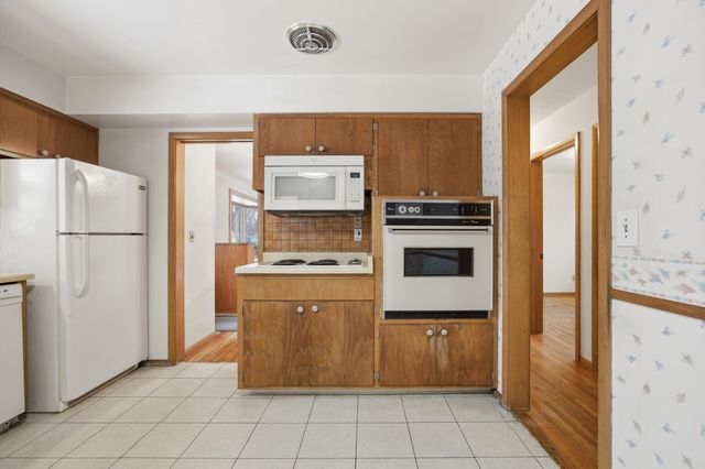 918 19th Avenue S, Fargo, ND 58103