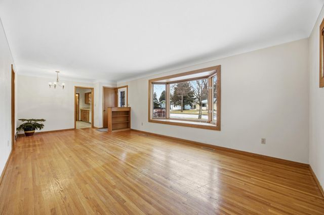 918 19th Avenue S, Fargo, ND 58103