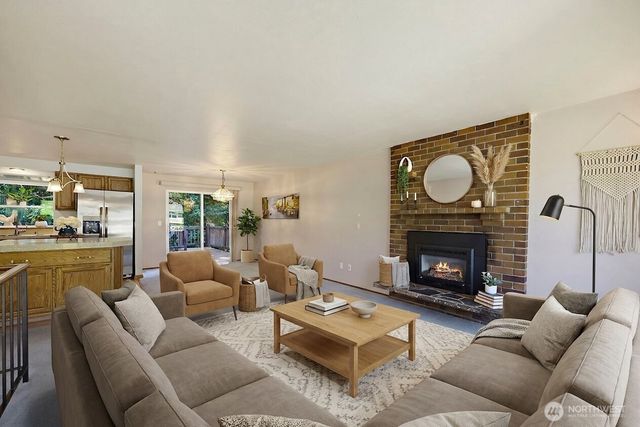 3981 Coronet Place SE, Port Orchard, WA 98366