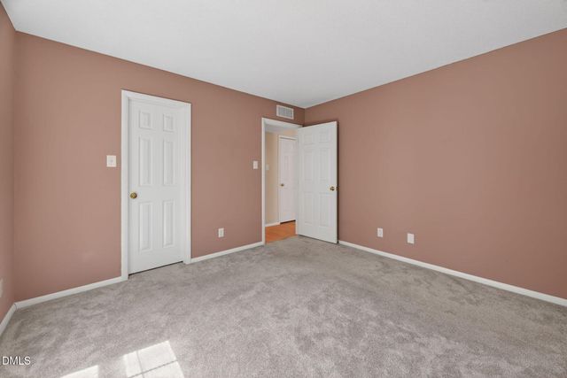3704 Chimney Ridge Place Apt 207, Durham, NC 27713