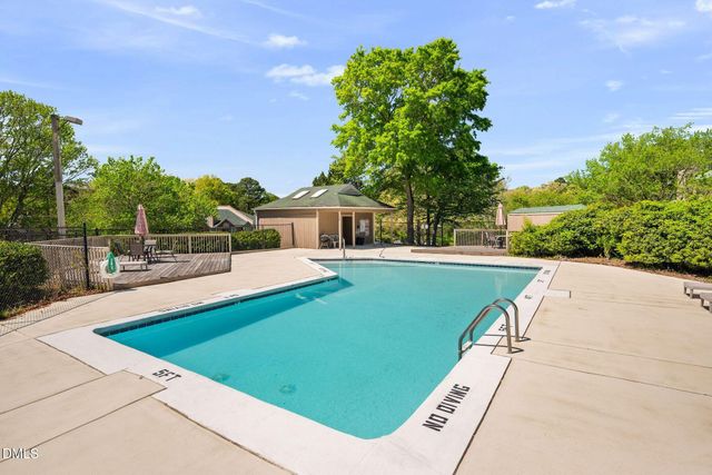 3704 Chimney Ridge Place Apt 207, Durham, NC 27713