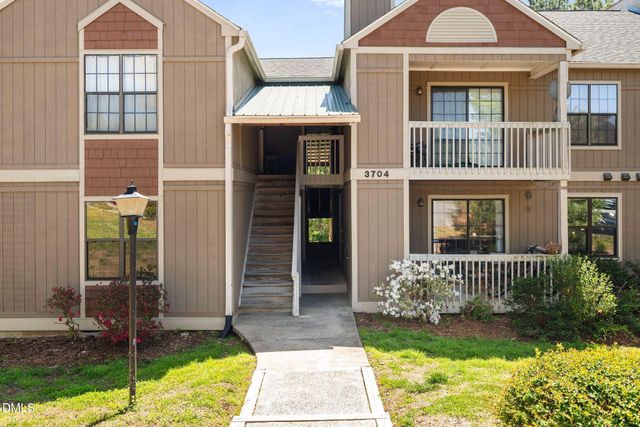 3704 Chimney Ridge Place Apt 207, Durham, NC 27713