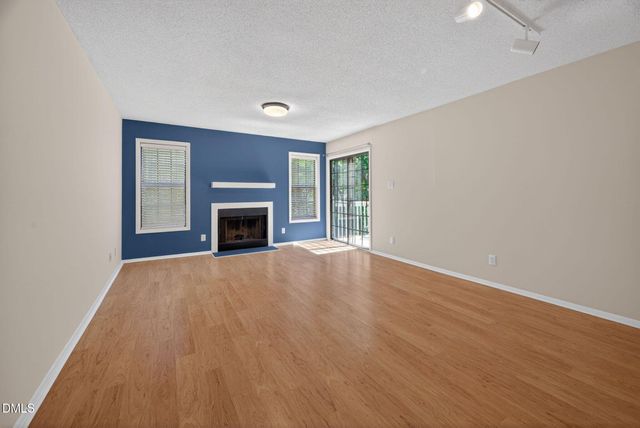 3704 Chimney Ridge Place Apt 207, Durham, NC 27713