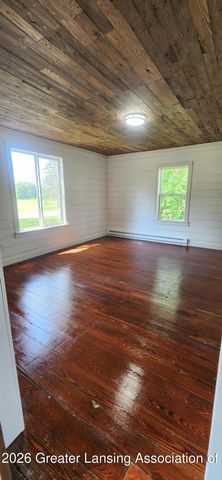 4485 Long Highway, Eaton Rapids, MI 48827