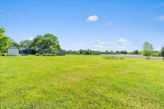 4485 Long Highway, Eaton Rapids, MI 48827
