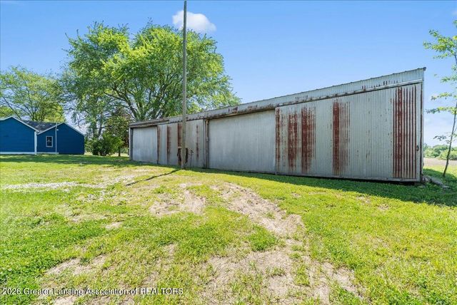 4485 Long Highway, Eaton Rapids, MI 48827