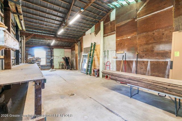 4485 Long Highway, Eaton Rapids, MI 48827