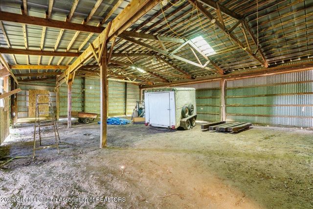 4485 Long Highway, Eaton Rapids, MI 48827