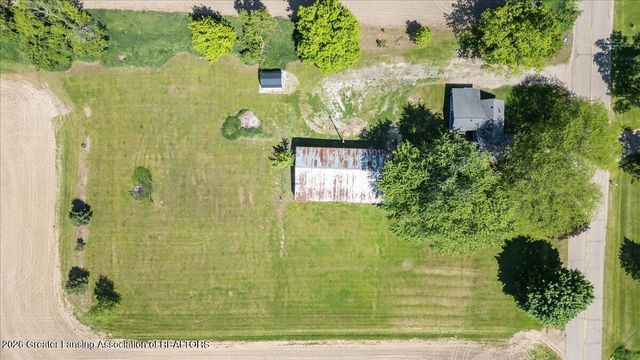 4485 Long Highway, Eaton Rapids, MI 48827