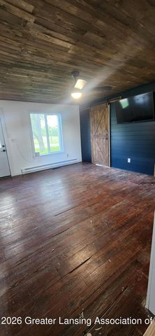 4485 Long Highway, Eaton Rapids, MI 48827