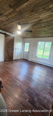 4485 Long Highway, Eaton Rapids, MI 48827