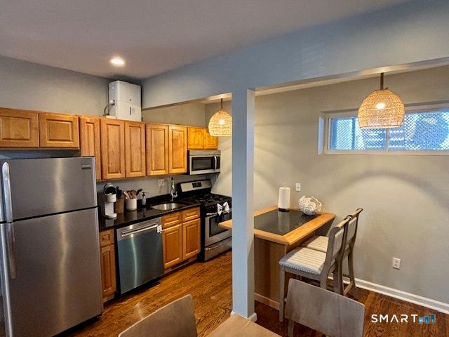 56 Townsend Avenue 1, New Haven, CT 06512