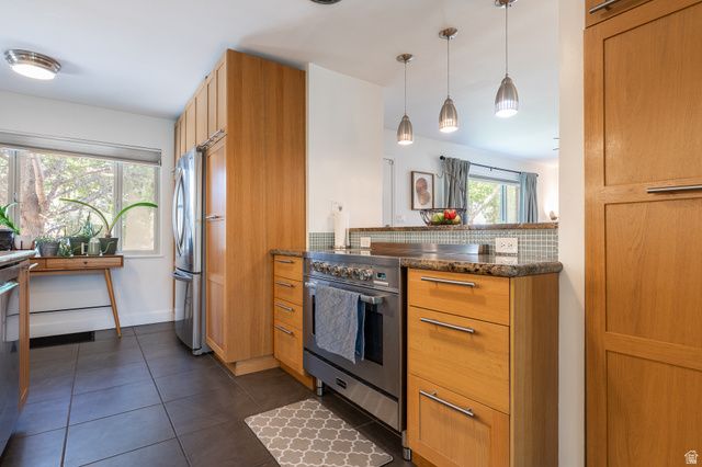 5471 S KNOLLCREST ST, Murray, UT 84107