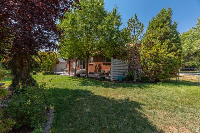 5471 S KNOLLCREST ST, Murray, UT 84107