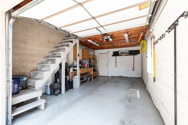 5471 S KNOLLCREST ST, Murray, UT 84107